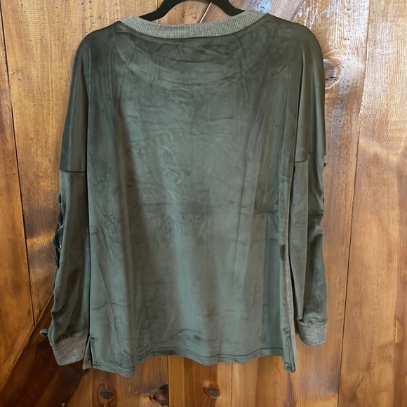 Andrée by Unit sweater - Size Small - Picture 2 of 4